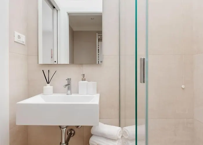 Lux Navigli Center * ميلان