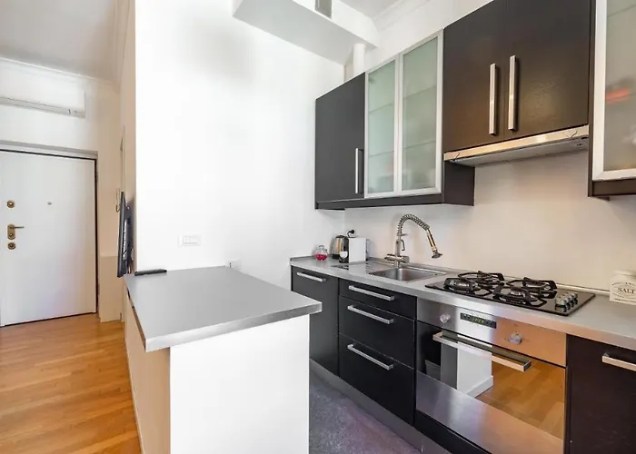 Lux Navigli Center * ميلان
